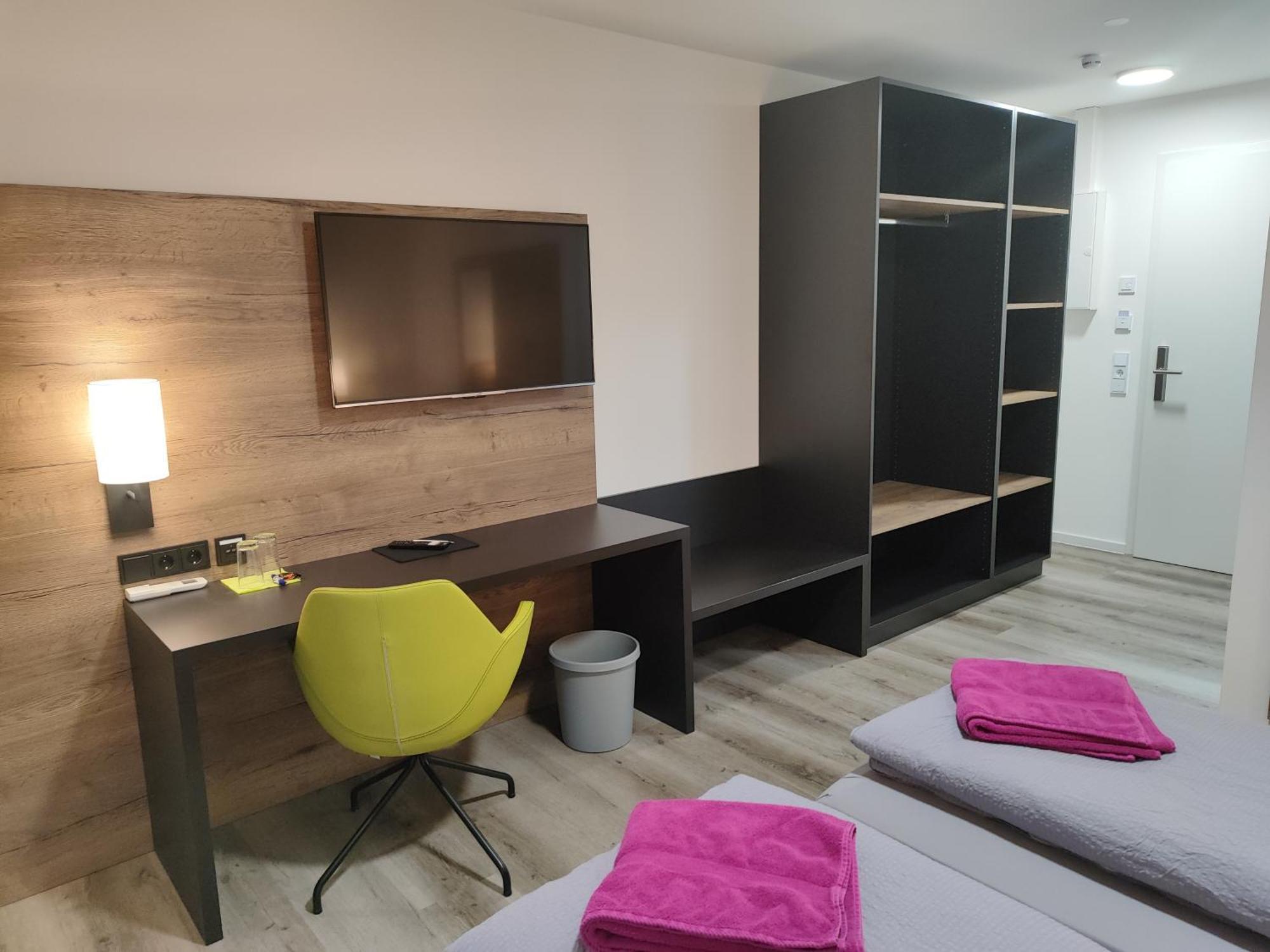 Hotel Gaestehaus Stock Zimmer Sahnehaeuble FDH Extérieur photo